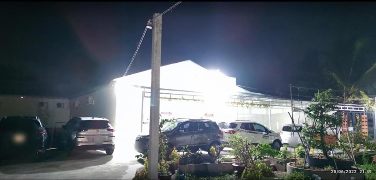 Nha Nghi Truc May Ben Tre Exterior foto