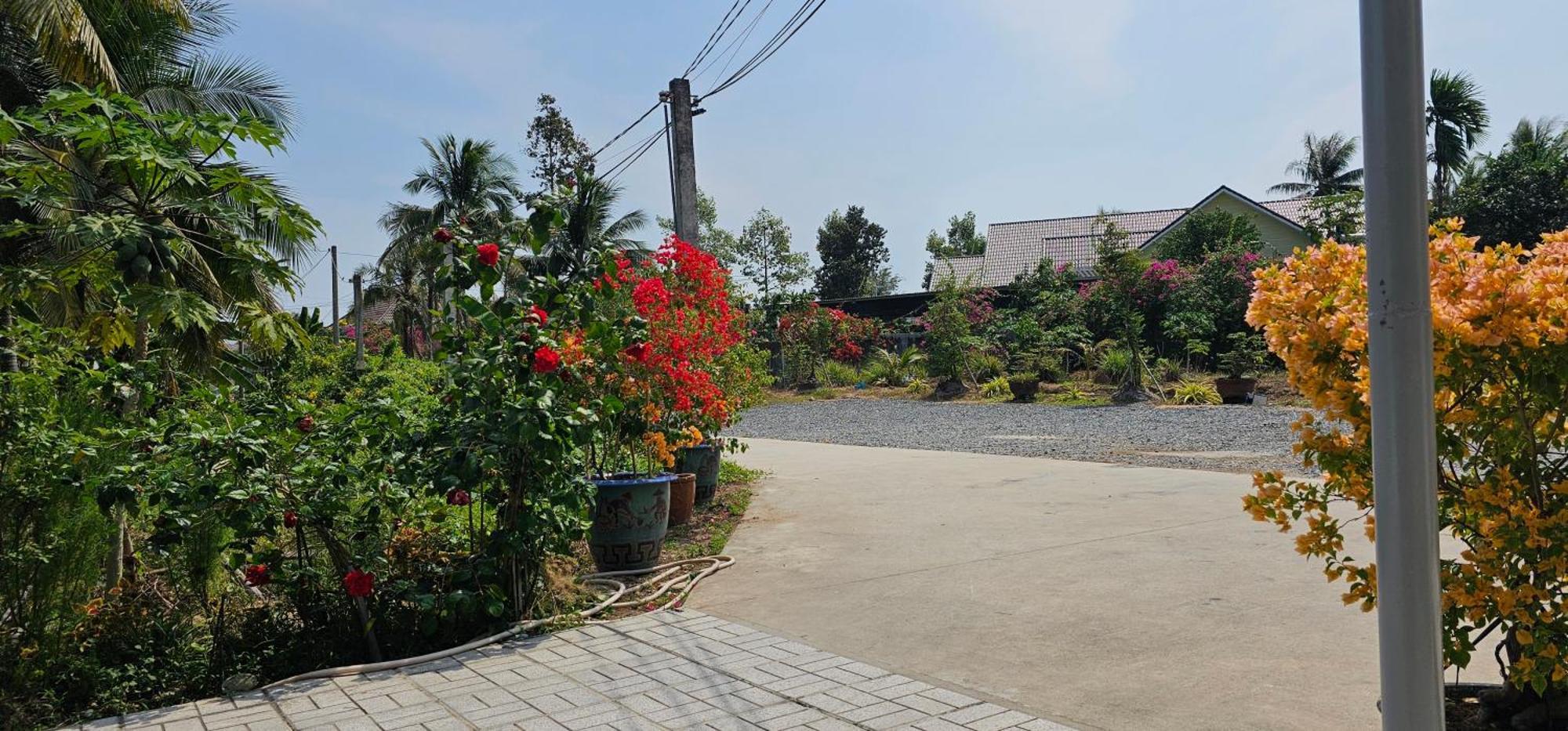 Nha Nghi Truc May Ben Tre Exterior foto