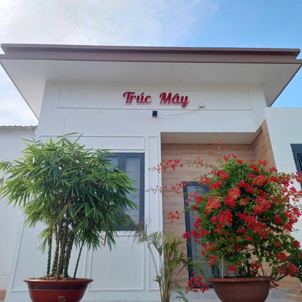Nha Nghi Truc May Ben Tre Exterior foto